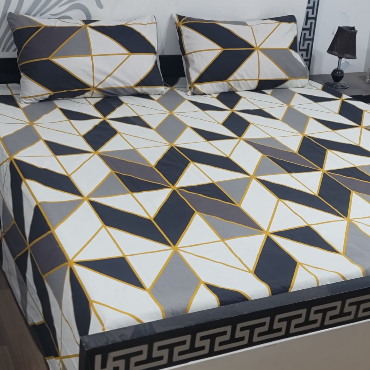 REG BED 15