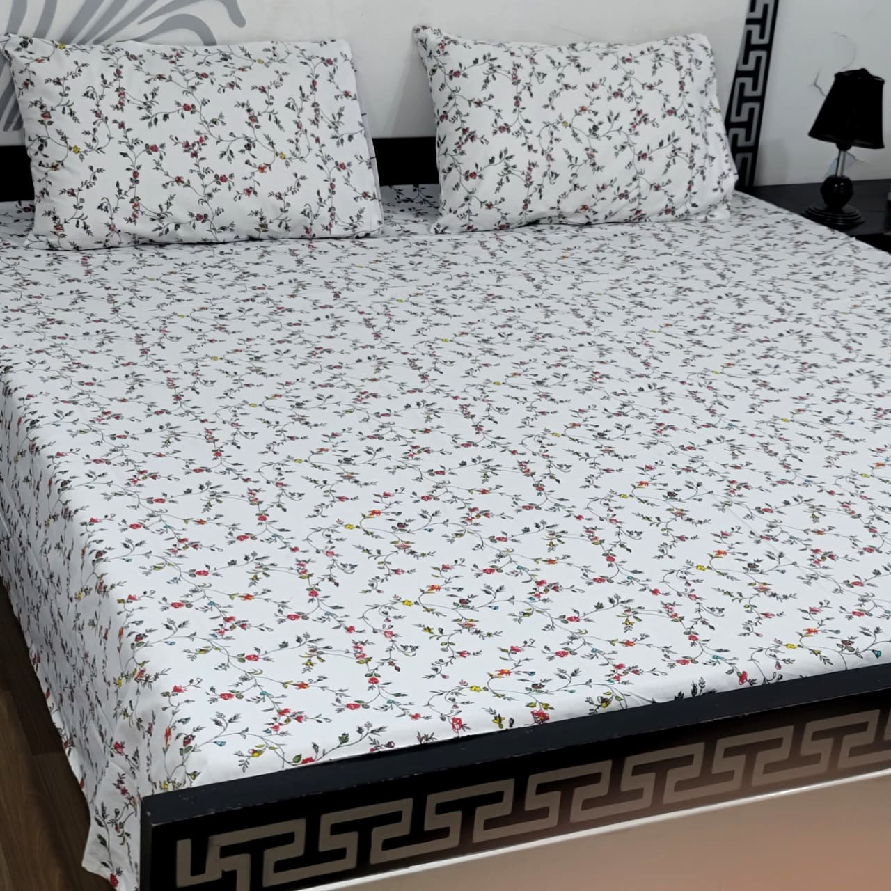 REG BED 26