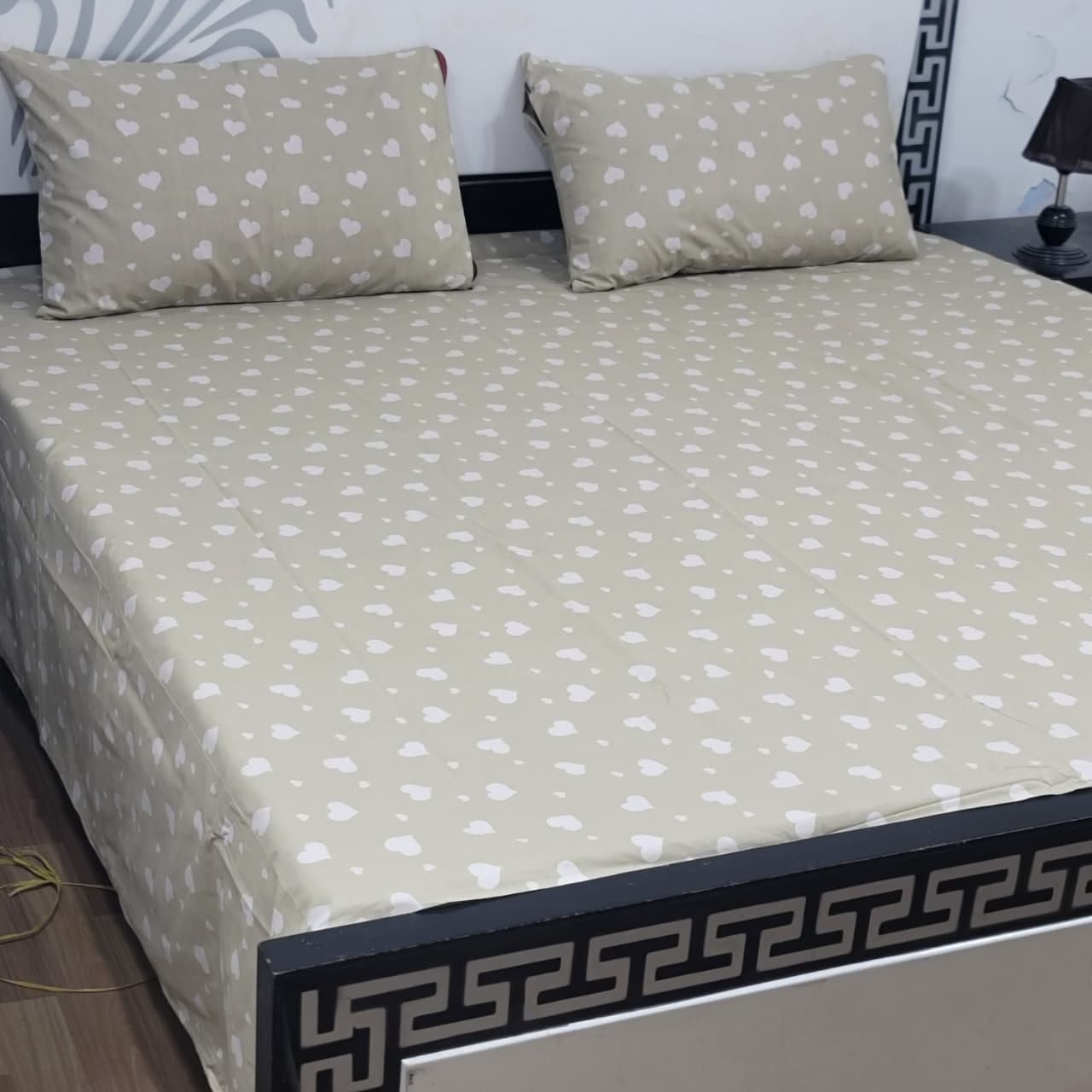 REG BED 24
